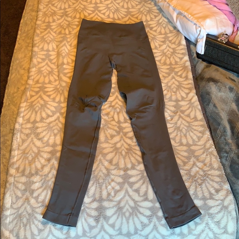 Lululemon gray seamless leggings